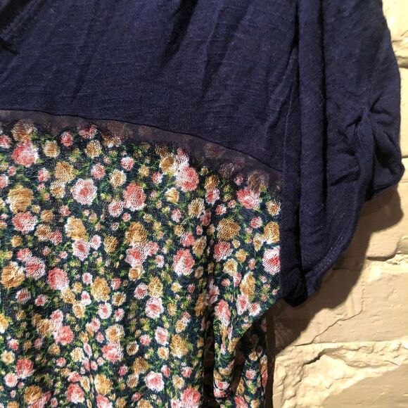 Free people lacy button back t shirt boho S - Picture 3 of 4